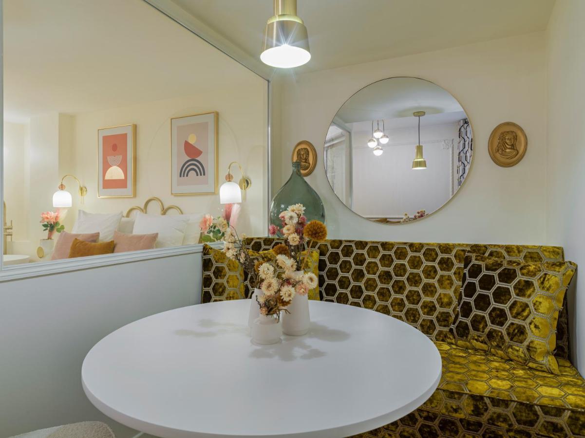 The Margarette Suite Париж Екстериор снимка